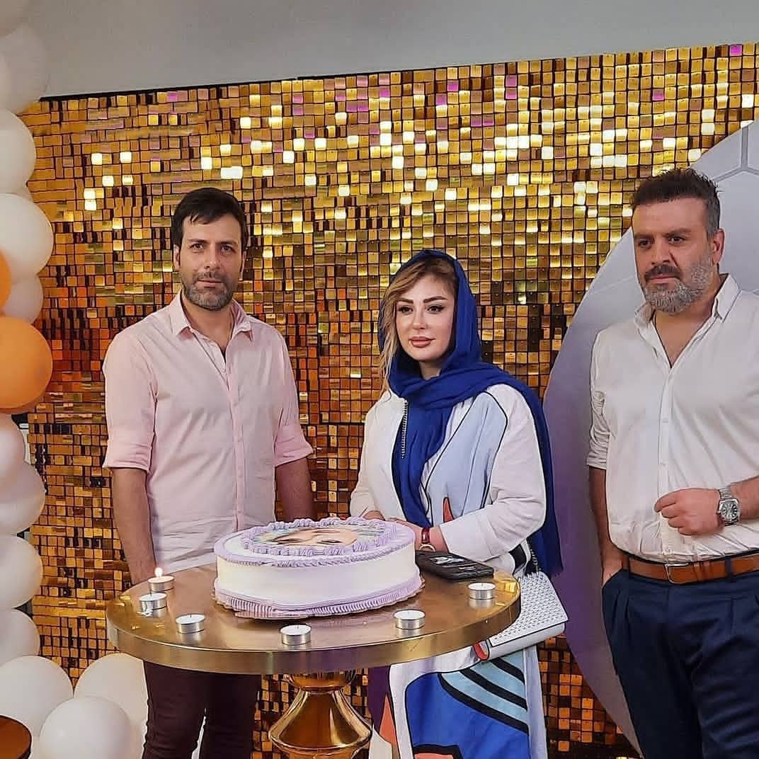 جشن تولد نیوشا ضیغمی با حضور هنرمندان / فیلم و عکس جشن تولد نیوشا ضیغمی با حضور هنرمندان / فیلم و عکس