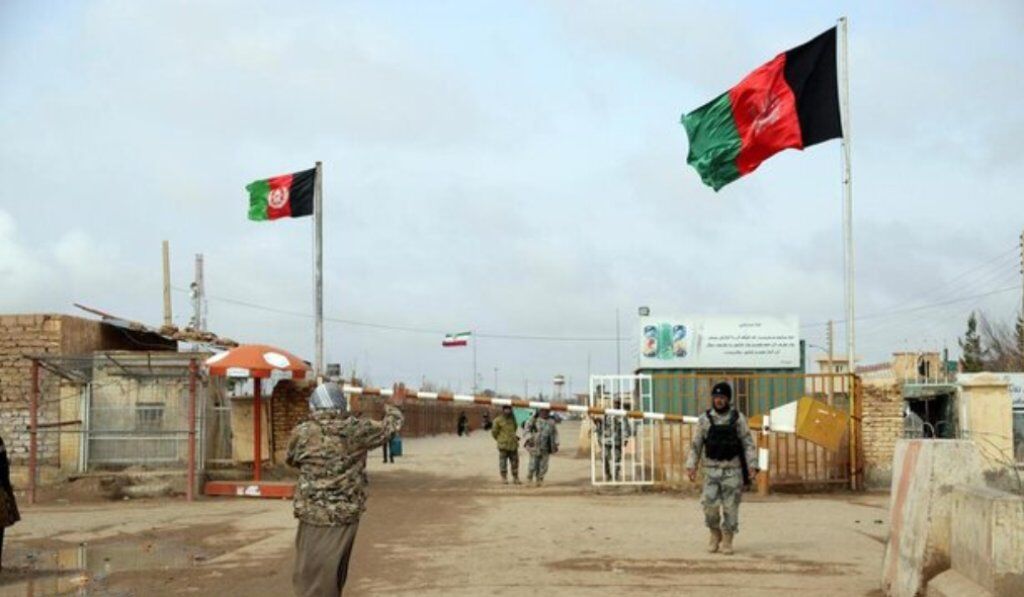 تجارت ایران و افغانستان در برخی مرز‌ها متوقف شد