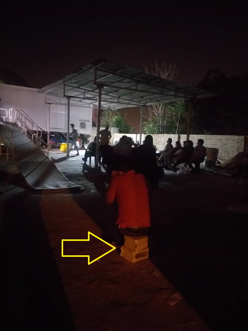 کمبود صندلی در بیمارستان مسیح دانشوری کمبود صندلی در بیمارستان مسیح دانشوری