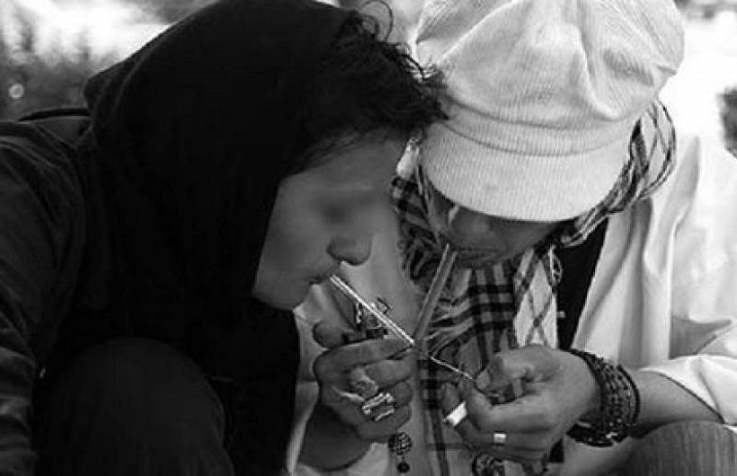 اعتیاد در زنان اعتیاد در زنان