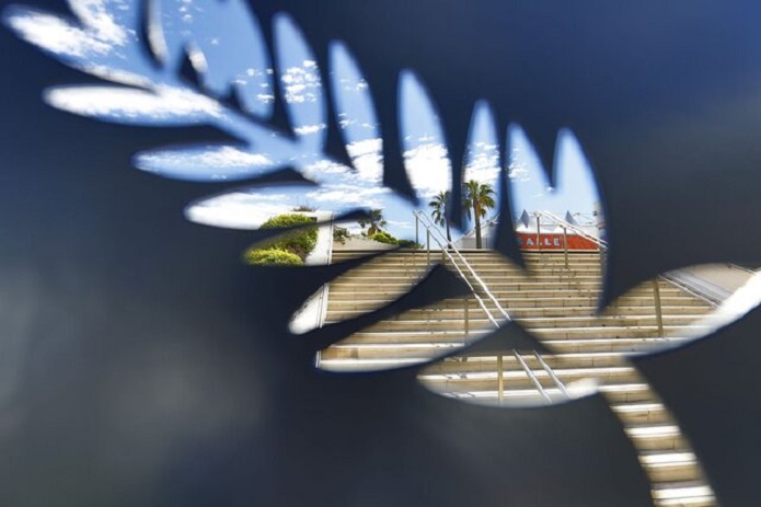 تایتان نخل طلا را برد تایتان