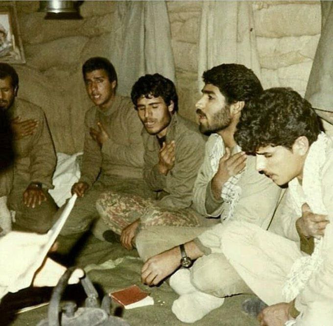 خواننده لس آنجلسی در جبهه خواننده لس آنجلسی در جبهه