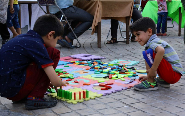 کمتوجهی به دانش آموزان محروم کمتوجهی به دانش آموزان محروم