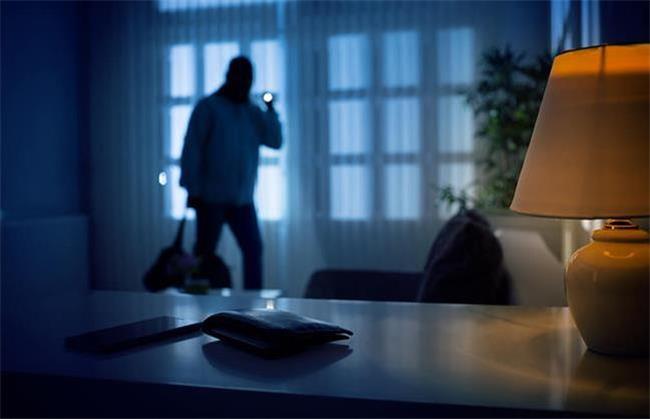 سرقت از خانه سلبریتیها سرقت از خانه سلبریتیها