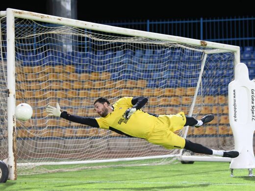 جدایی علیرضا حقیقی از گلگهر سیرجان جدایی علیرضا حقیقی از گلگهر سیرجان