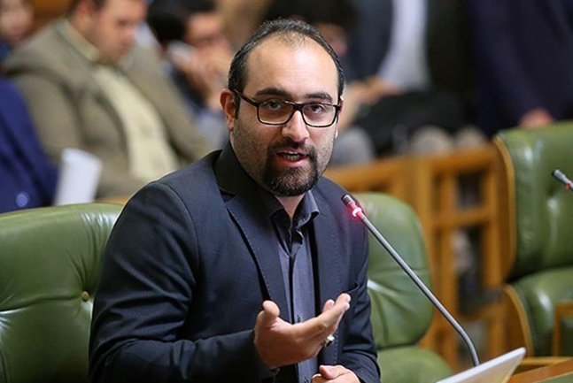 تذکر حجت نظری به وزارت ارتباطات