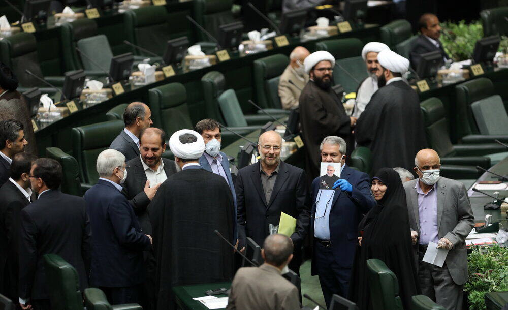 محدودیت به بهانه مصونیت محدودیت به بهانه مصونیت