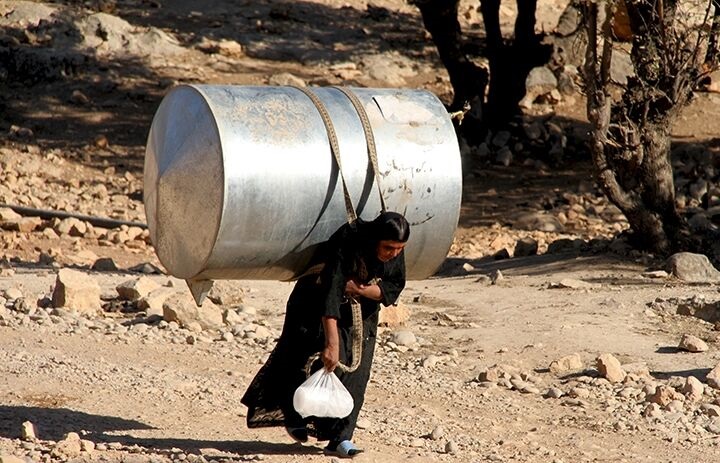 تاثیر بی آبی بر سلامت زنان تاثیر بی آبی بر سلامت زنان