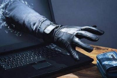 سرقت میلیونی پسر از حساب پدر برای شرکت در شرط بندی باینری سرقت میلیونی