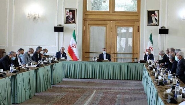 تامین واکسن کرونا از اولویتهای وزارت خارجه تامین واکسن کرونا از اولویتهای وزارت خارجه