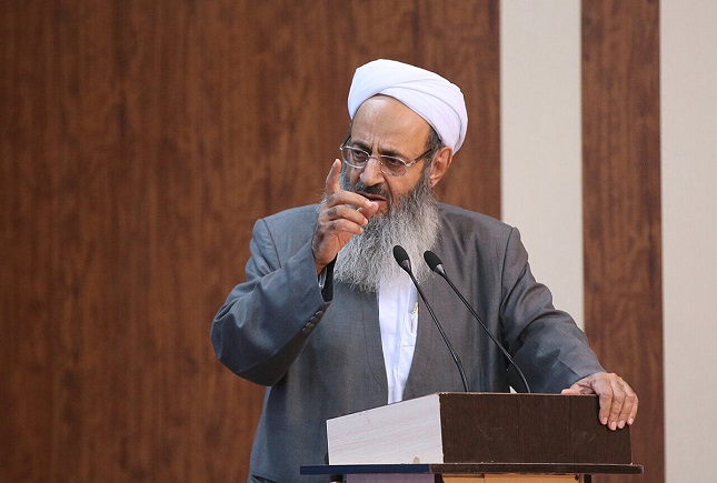 چرا مولوی عبدالحمید به طالبان تبریک گفت؟ چرا مولوی عبدالحمید به طالبان تبریک گفت؟