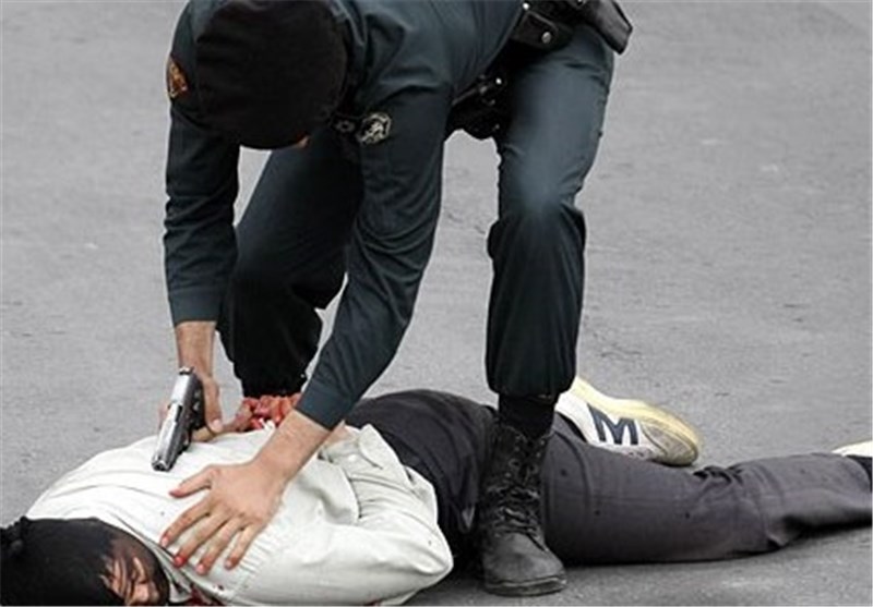 پلیس شرور معروف مهرشهر را کشت شلیک پلیس به سر متهم