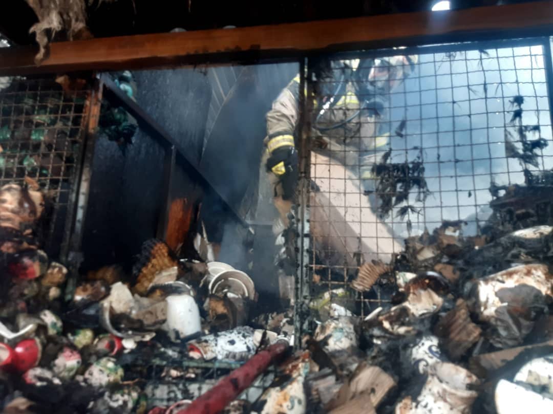 آتش به جان بازار گل محلاتی افتاد+فیلم آتش سوزی بازار گل