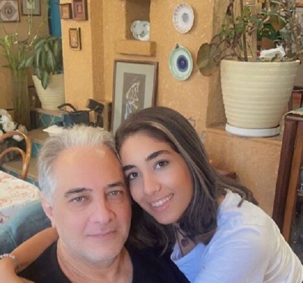 کشف حجاب دختر ایرج نوذری