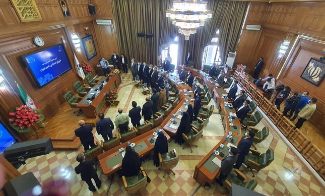 هشدار درباره محدود شدن اختیارات شهرداریها هشدار درباره محدود شدن اختیارات شهرداریها