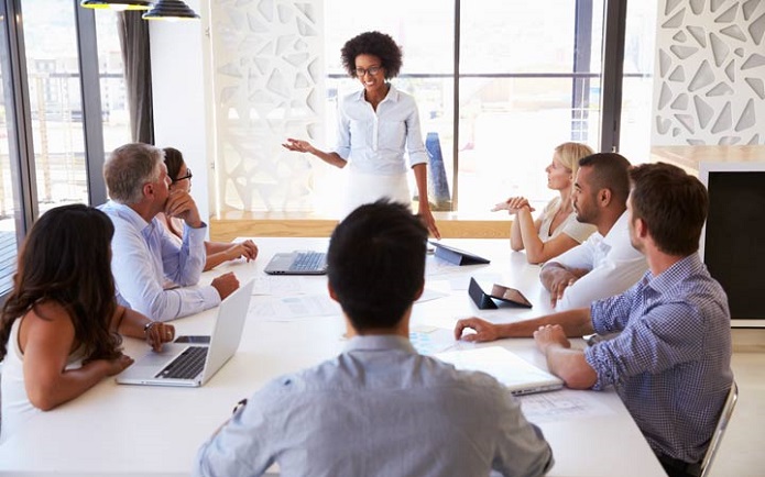 راهکارهایی برای کاهش ترس از صحبت کردن در جمع راهکارهایی برای کاهش ترس از صحبت کردن در جمع