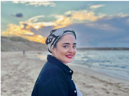نرگس محمدی در ساحل استانبول نرگس محمدی