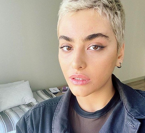 ریحانه پارسا ریحانه پارسا