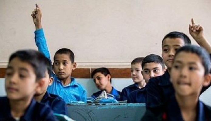 بازگشت دانشآموزان پسر و معلمان مرد به مدارس افغانستان طالبان