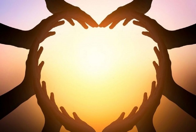 تبعات وابستگی زوجین به خانواده پس از ازدواج