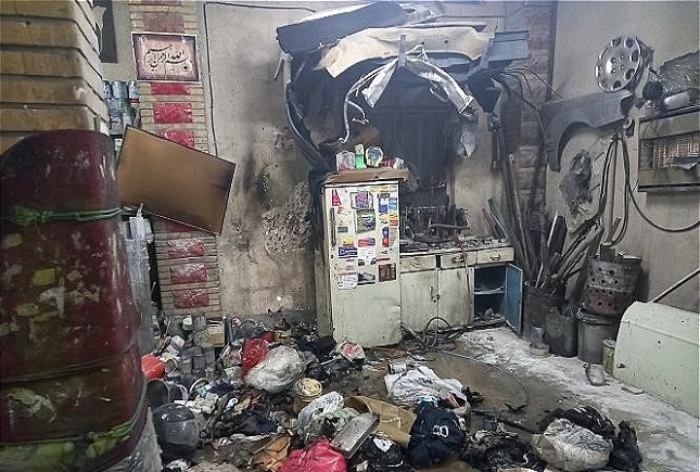 آتش به جان صافکاری افتاد آتش سوزی صافکاری