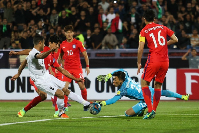 میزبانی ایران از کره جنوبی در گرو نصب VAR در آزادی تیم ملی فوتبال ایران