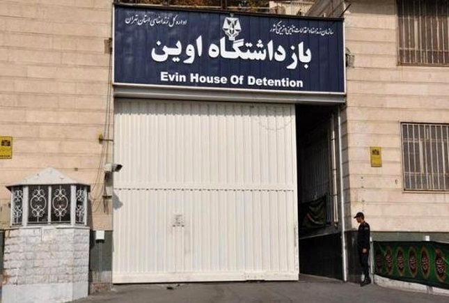 رضایی: موضوع زندان اوین مایه تاسف است