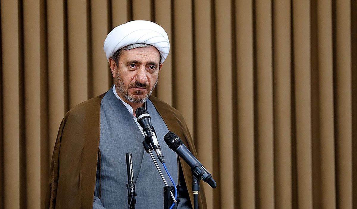 انتقاد از رئیس سازمان زندان ها انتقاد از رئیس سازمان زندان ها