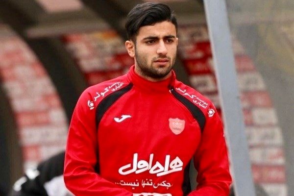 پرسپولیس با لژیونر قدیمیاش هواداران را سورپرایز میکند/ عکس پرسپولیس با لژیونر قدیمیاش هواداران را سورپرایز میکند/ عکس