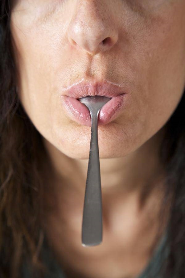 رابطه طعم فلز در دهان و یک بیماری جدی