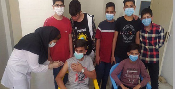 استقبال دانشآموزان از واکسن کرونا واکسیناسیون دانش آموزان