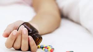 خودکشی خانم دکتر 