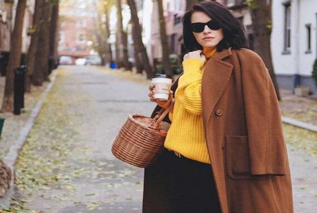 درخشیدن با رنگ لباس در پاییز