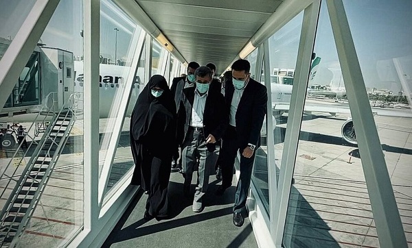 اولین تصاویر از احمدینژاد و همسرش در دبی اولین تصاویر از احمدینژاد و همسرش در دبی