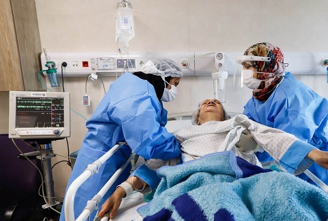 کمتوجهی به نشانههای آغاز پیک جدید کرونا کمتوجهی به نشانههای آغاز پیک جدید کرونا