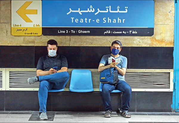 مردم دیگر روزنامه نمیخوانند مردم دیگر روزنامه نمیخوانند