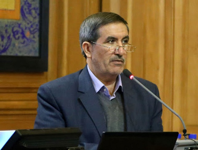 امانی شایعه درگیری لفظی با شهردار را تکذیب کرد