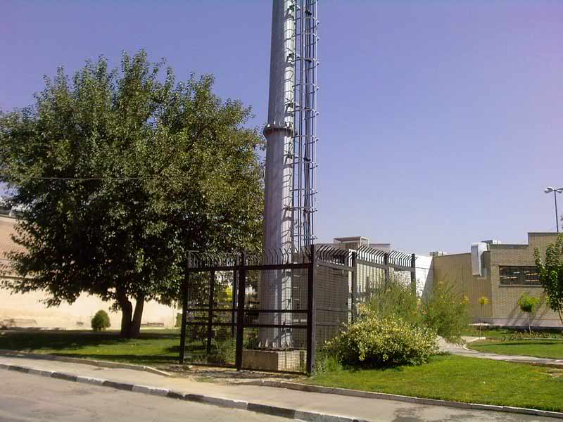 آوار دکلها روی ندارها آوار دکلها روی ندارها