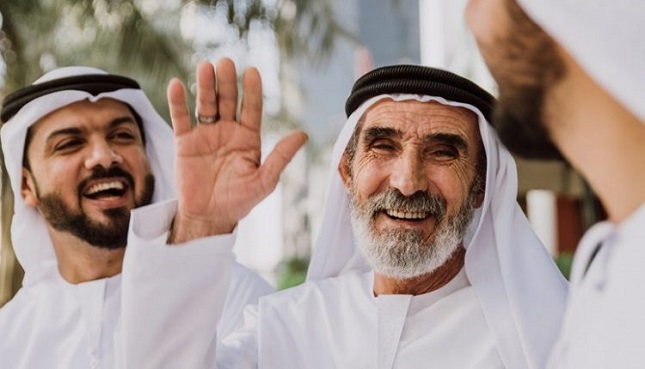 جریمه برای بی احترامی به سالمندان در امارات جریمه برای بی احترامی به سالمندان در امارات