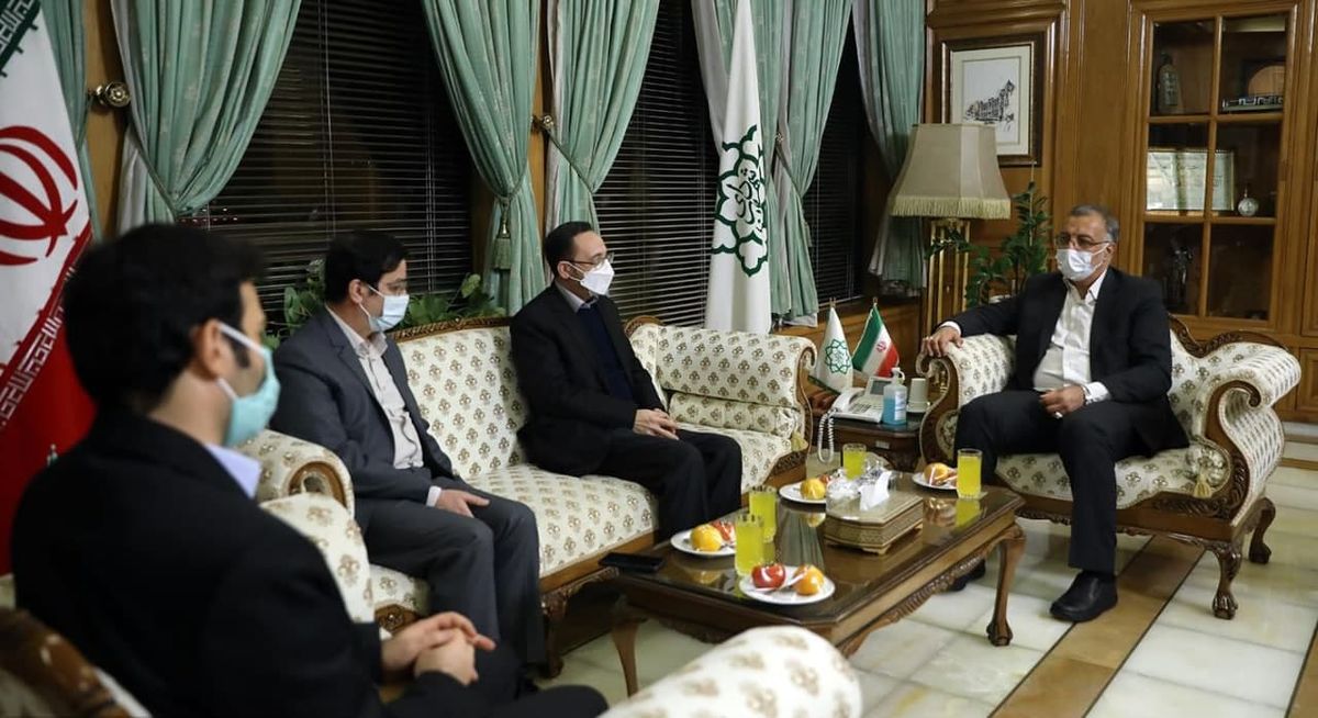 زاکانی از سهمیه پایتخت به قم واگن میدهد! زاکانی از سهمیه پایتخت به قم واگن میدهد!