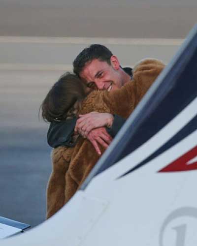 جنیفر لوپز و بنافلک در فرودگاه لسآنجلس جنیفر لوپز و بنافلک در فرودگاه لسآنجلس