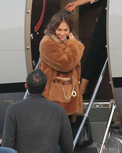 جنیفر لوپز و بنافلک در فرودگاه لسآنجلس جنیفر لوپز و بنافلک در فرودگاه لسآنجلس