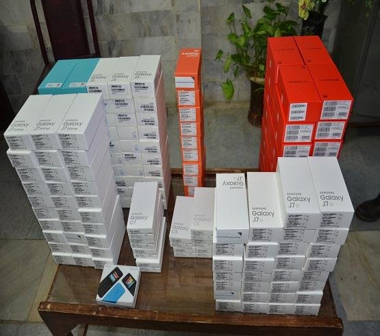 سرقت ۱۵۰ میلیارد تلفن همراه از یک شرکت سرقت تلفن همراه