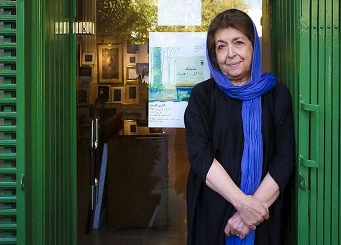 لیلی گلستان: خودم را بیشتر یک عمله میدانم لیلی گلستان