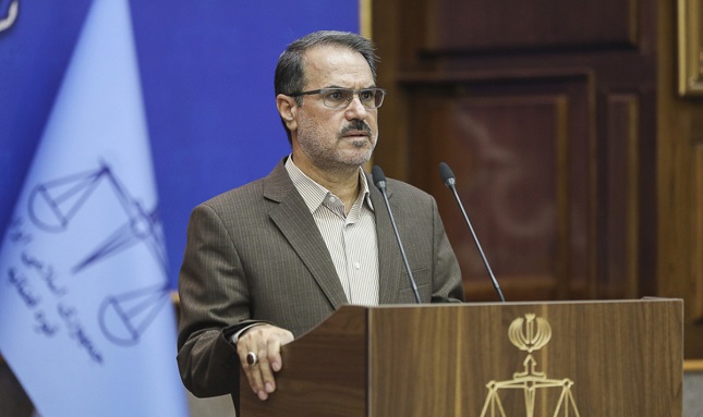 رای پرونده بیژن قاسمزاده نقض شده است رای پرونده بیژن قاسمزاده نقض شده است