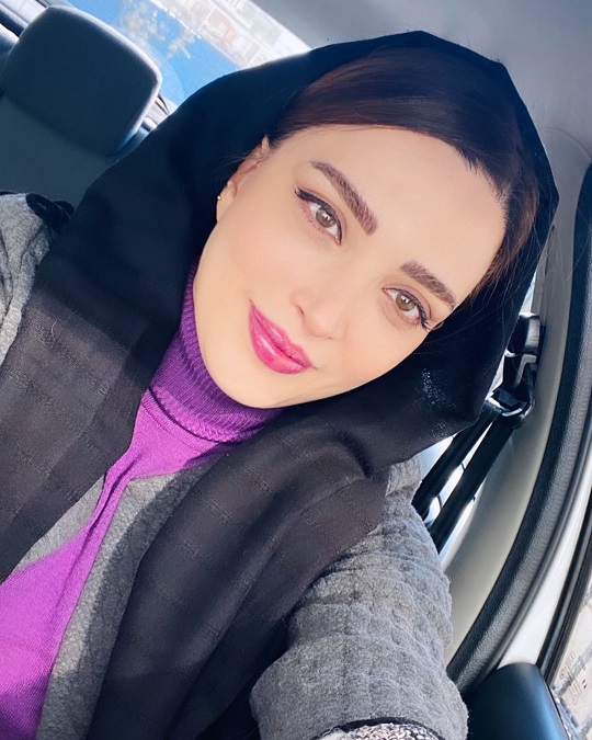 سلفی بهنوش طباطبایی از چهره اش با بافت جذابش + عکس