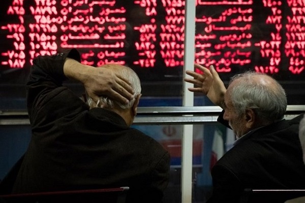 سهامداران متضرر وام ۱۰۰ میلیونی می گیرند