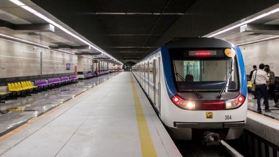 خودکشی پسر افغان