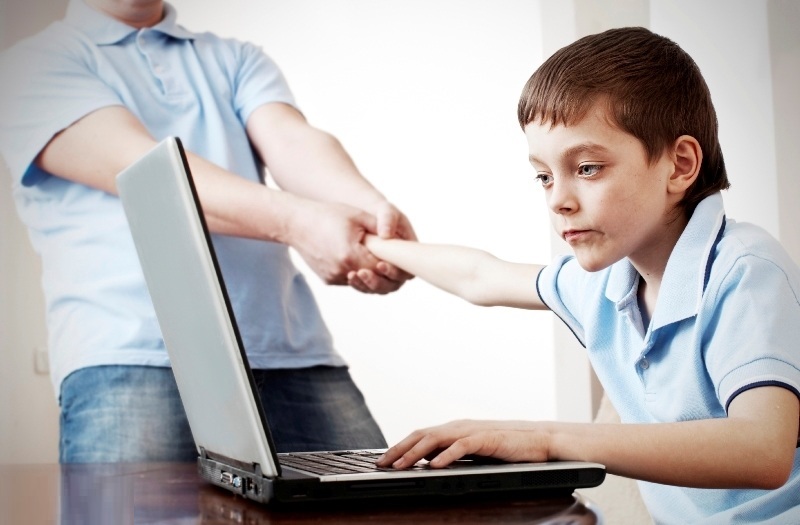 تهدیدهای بازیهای رایانهای علیه کودکان تهدیدهای بازیهای رایانهای علیه کودکان