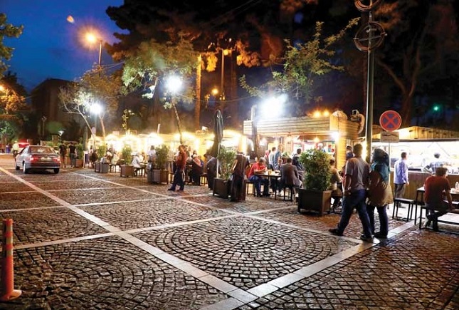 غذاهای خیابانی در دوره کرونا غذاهای خیابانی در دوره کرونا